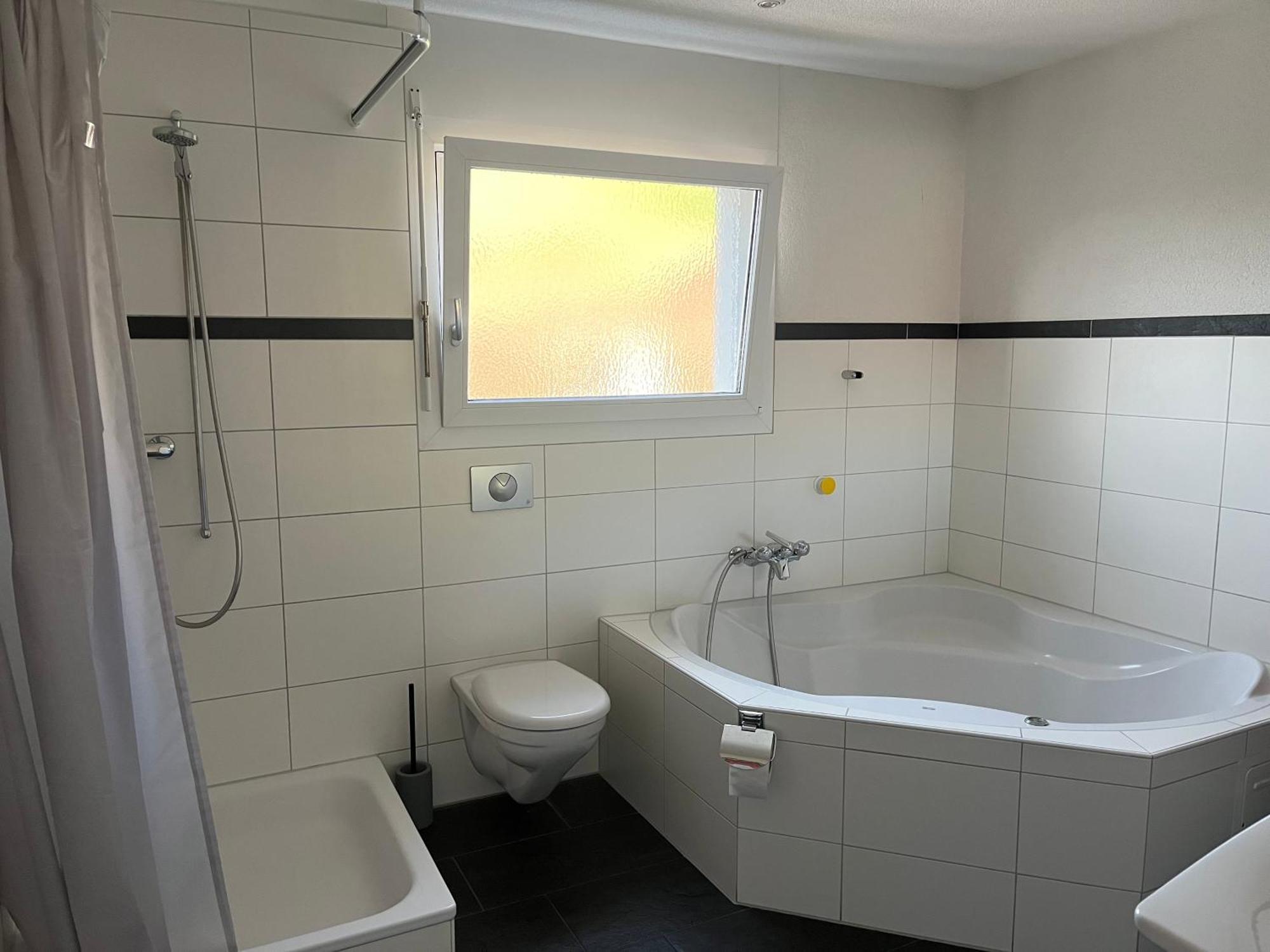 Schoene Doppelzimmer In Mandach Boettstein ภายนอก รูปภาพ